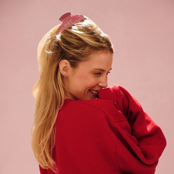 SET Active Valentines Drop Striped Claw Clip - Picture 2 of 4